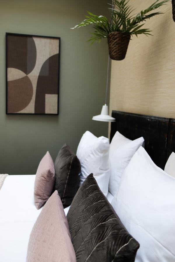 Hotel Dwars Amsterdam Bagian luar foto