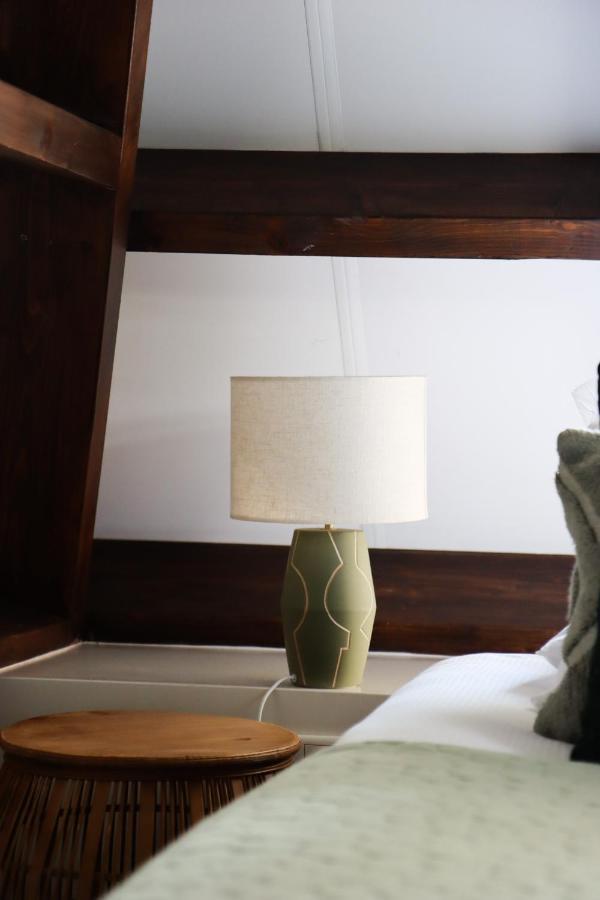 Hotel Dwars Amsterdam Bagian luar foto