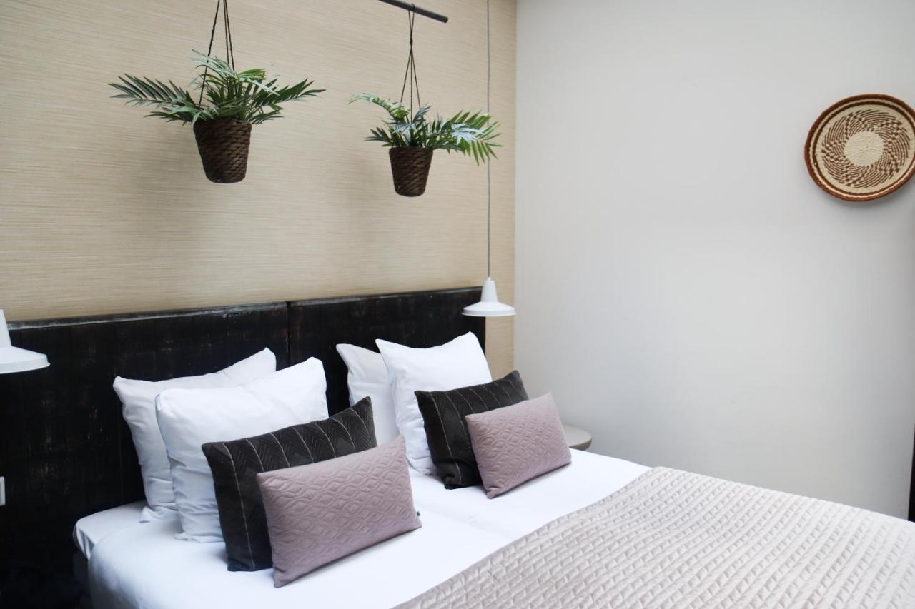Hotel Dwars Amsterdam Bagian luar foto