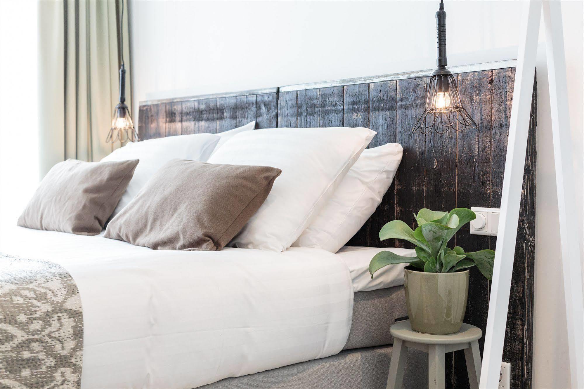 Hotel Dwars Amsterdam Bagian luar foto